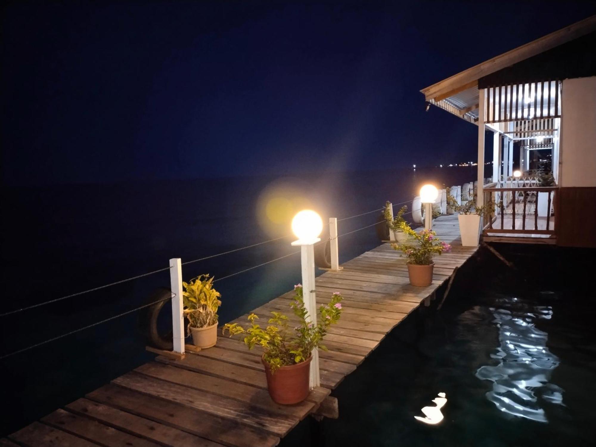 Bihing Angan Water Hotel 3*
